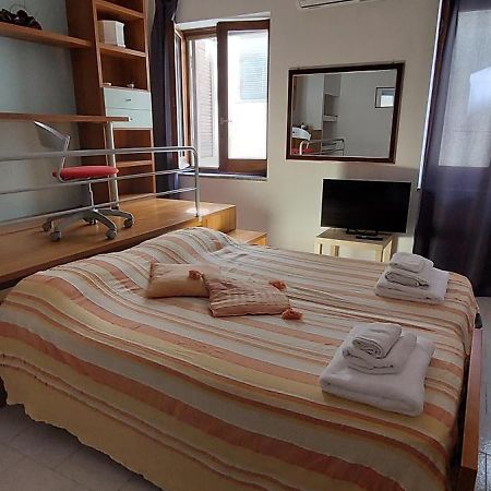 Villa Da Rox  Porto Torres Esterno foto